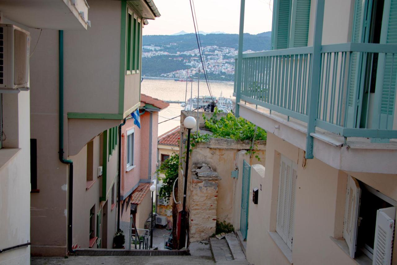 Theothea Suites Kavala Buitenkant foto