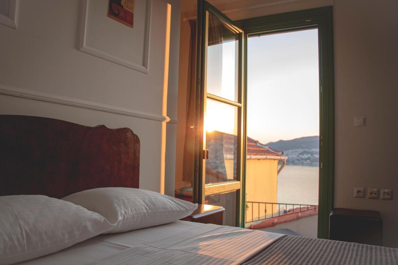 Theothea Suites Kavala Buitenkant foto