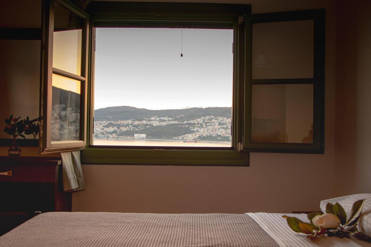 Theothea Suites Kavala Buitenkant foto